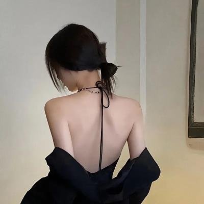 恶魔娜塔丽